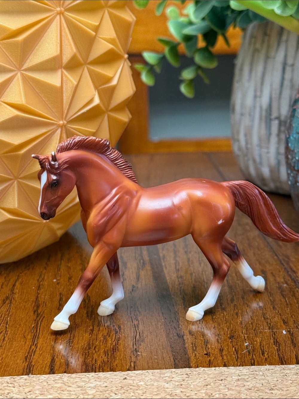 Pony Chestnut Horse Figure Toy Breyer Sorrel Mystery Horse Stablemate 2018